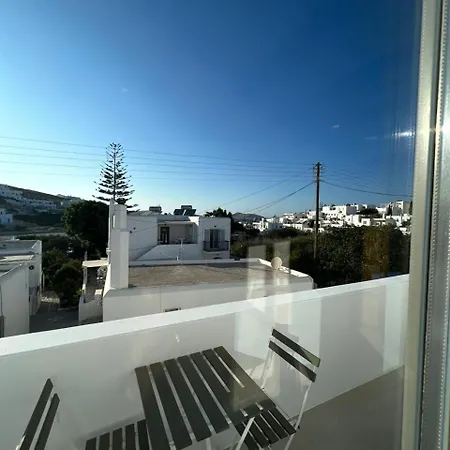 Vivant 2 * Naousa (Paros)