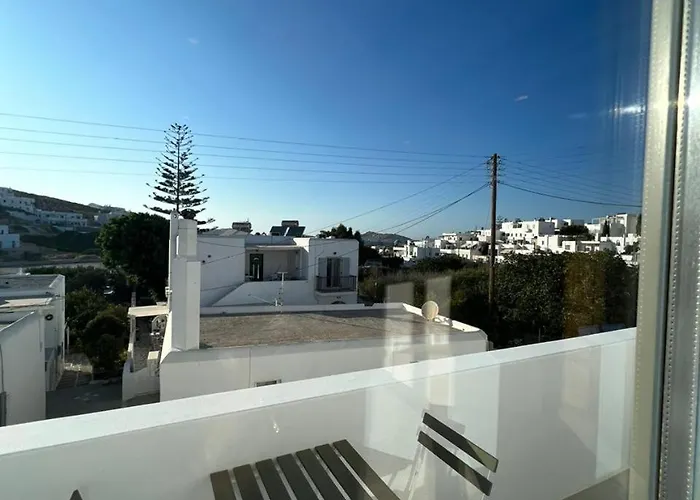 Vivant 2 * Naousa (Paros)